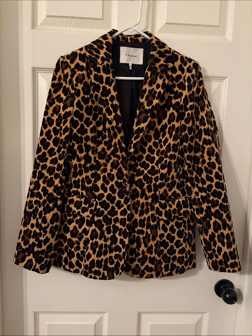 FRAME Cheetah Print Brown & Black Blazer - women’s Size 6. New.
